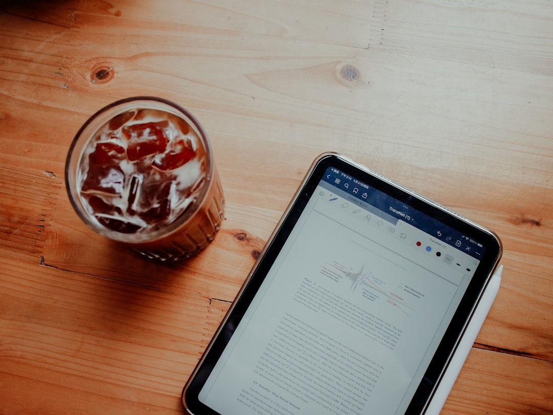 alt_text: Article on personal growth, business, and creativity, tackling challenges and anxiety tips.